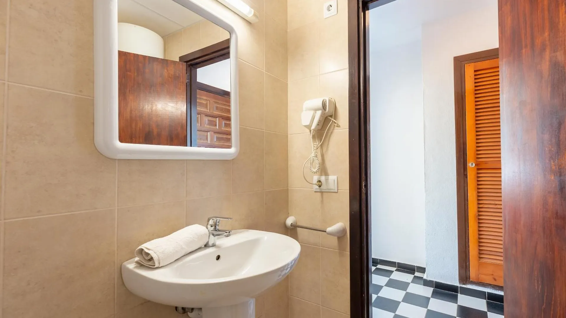 Estudio Mirada 304 Es Pujols Apartment